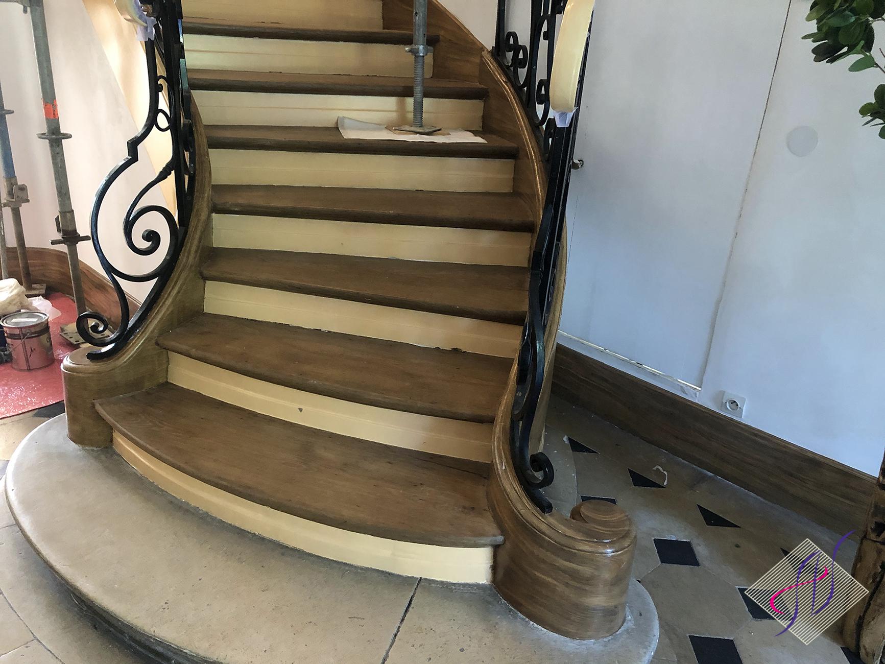 restauration-escalier-bordeaux-paris